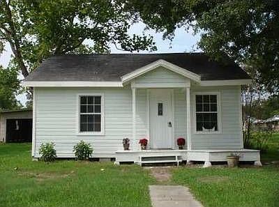 1st image of 613 17th St