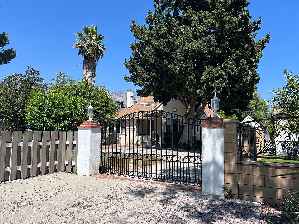 entrance on Allen ave.