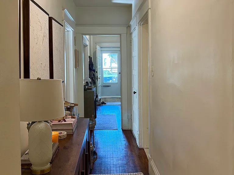 422 W Clifford St #1 — Photo 13