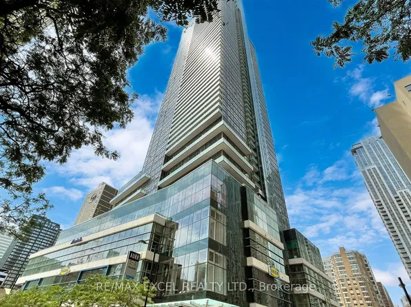 386 Yonge St #503, Toronto, ON M5B 0A5