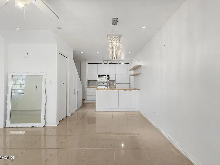 625 S Westwood St #194 — Photo 7