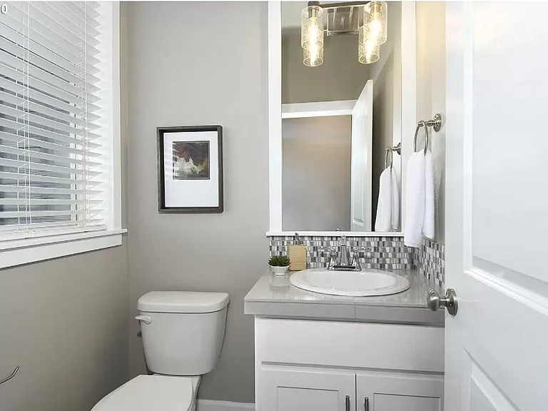 8067 NE Sabo St — Photo 11
