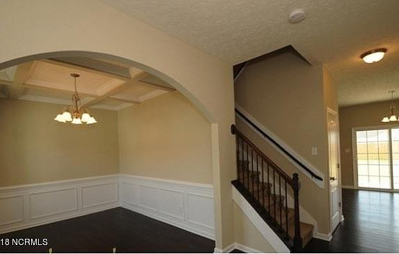 4th image of 808 Tigers Eye Ct