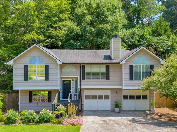 1187 Richland Trce, Sugar Hill, GA 30518