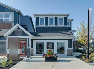 181 NE Mitchell Rd NW, Calgary, AB T3R2G8