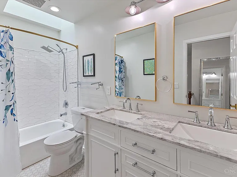 11951 Timberlake Dr — Photo 45