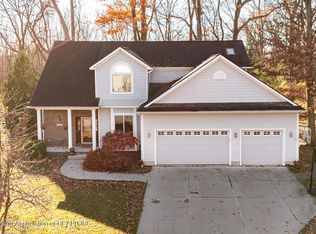 6708 English Oak Dr, East Lansing, MI