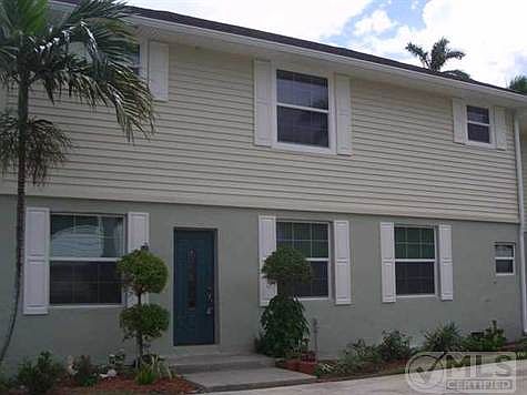 2nd image of 99 Seabreeze Ave APT 4