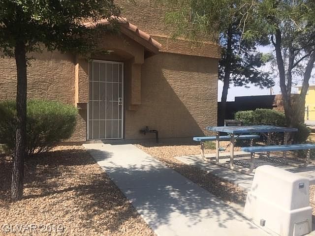 1st image of 460 Rexford Dr Unit 1102