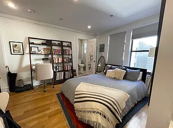 Rented by Rita S Citrin, LREB