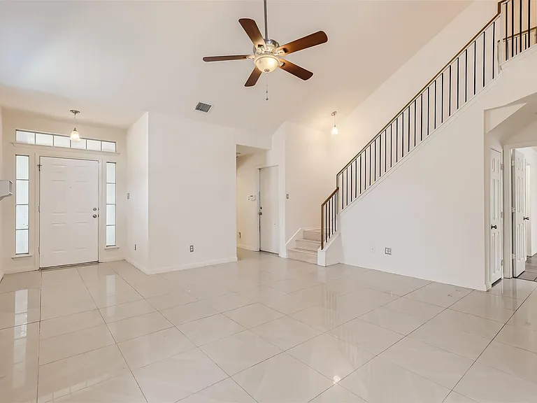 3001 Rainy River Dr — Photo 6
