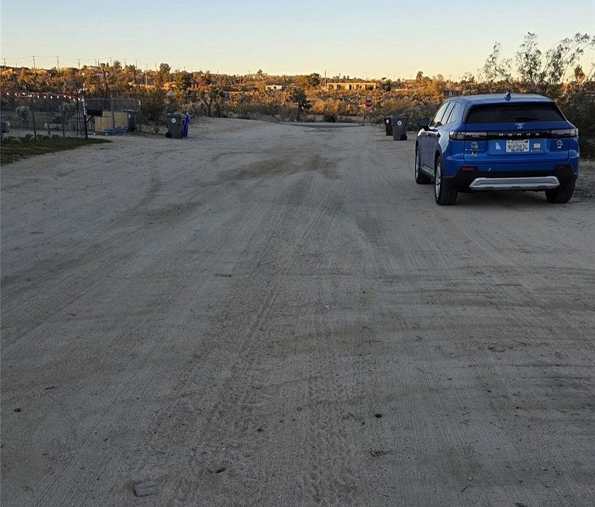 2nd image of 6295 Ruth Dr