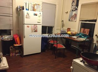 91 Hillside St #U2A, Boston, MA 02120