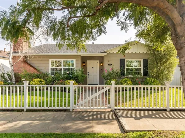 11320 Gladwin St, Los Angeles, CA 90049