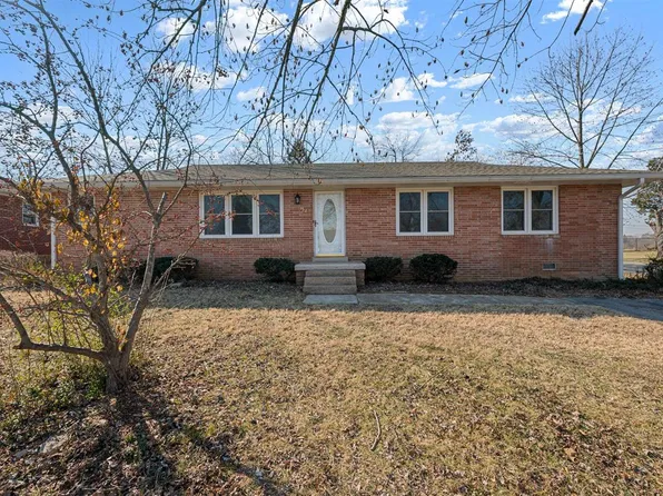 152 Robin Rd, Bowling Green, KY 42101