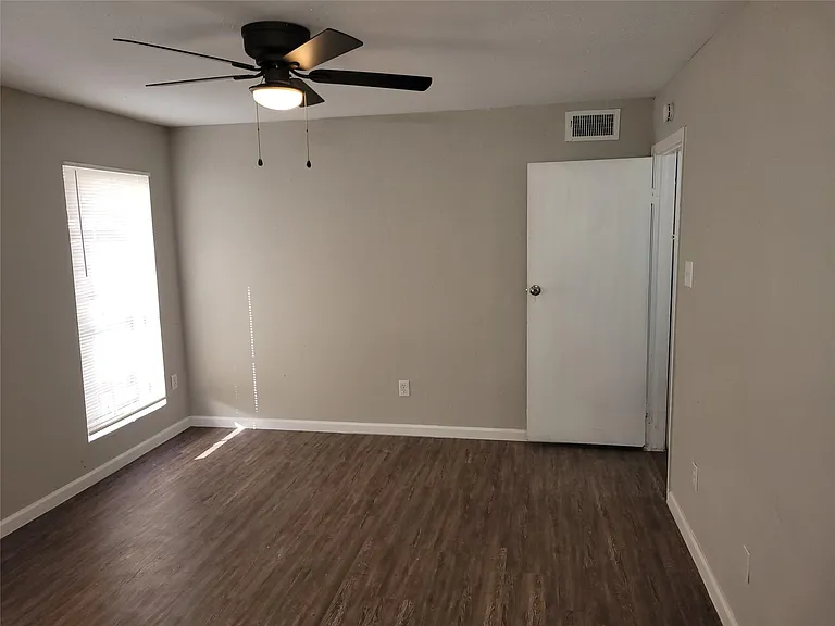 7200 T C Jester Blvd #2403 — Photo 14