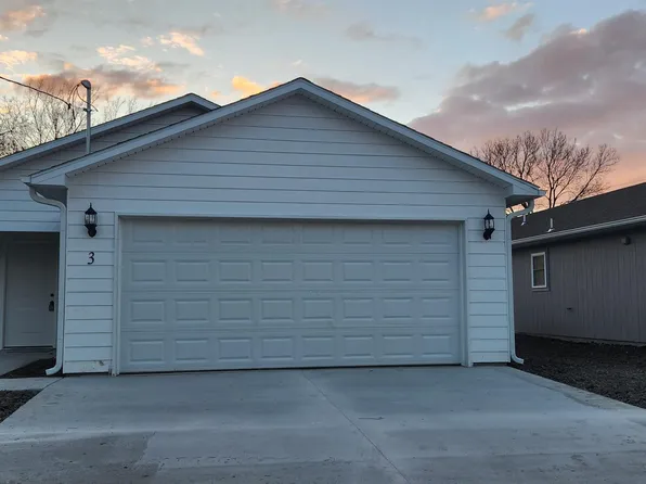 3 S Arundel St, Emporia, KS 66801