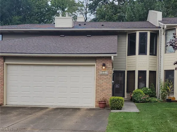 15446 Roxboro Dr, Middleburg Heights, OH 44130