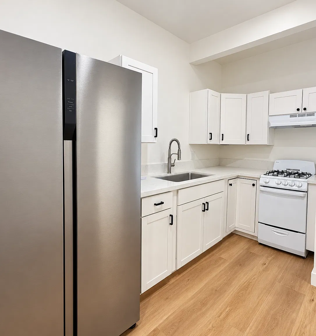 1 bed, 750 sqft, $2,450 — Photo 1