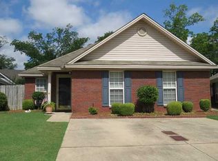 61 Penton Ct, Millbrook, AL 36054