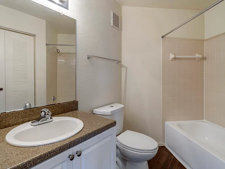 Westwood Apartments — Photo 24
