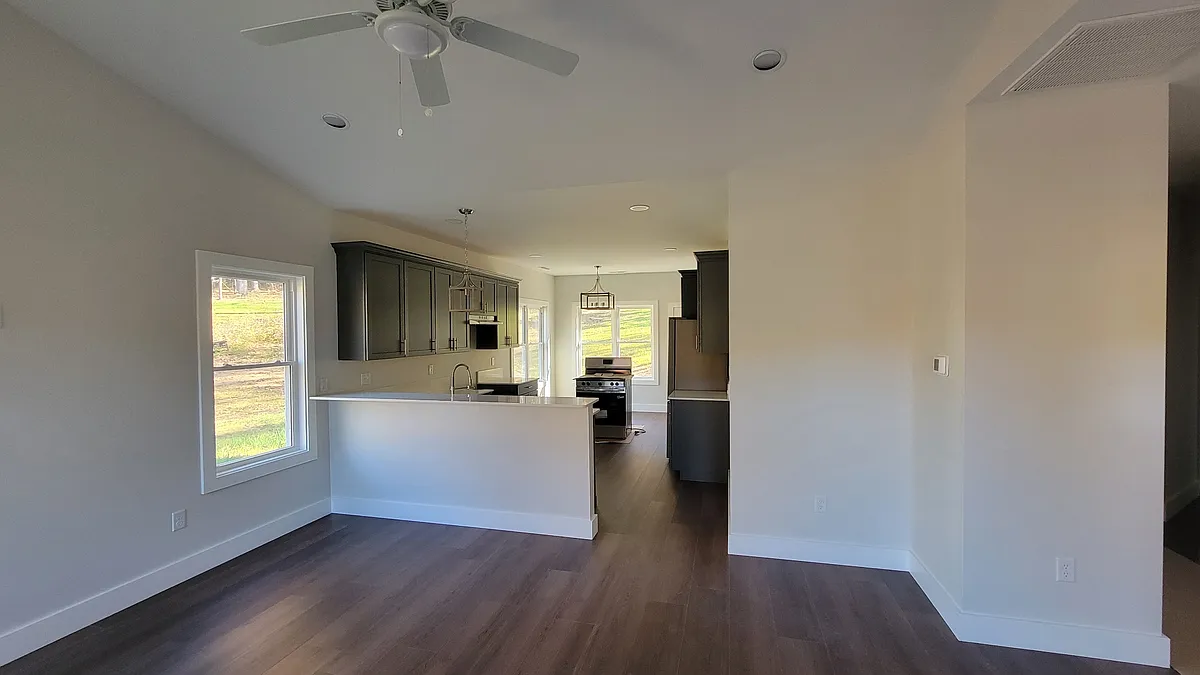 Building Photo - 117 Paislee Park Ct