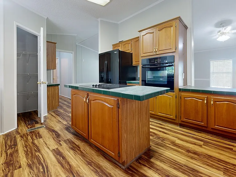 6498 Central Ave — Photo 11