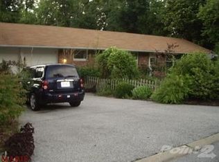 14 Bon Price Ln, Saint Louis, MO 63132