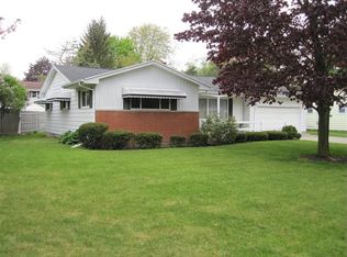 1055 Passolt St, Saginaw, MI 48638