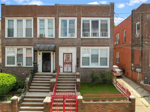 960 E 223rd Street, Wakefield, NY 10466