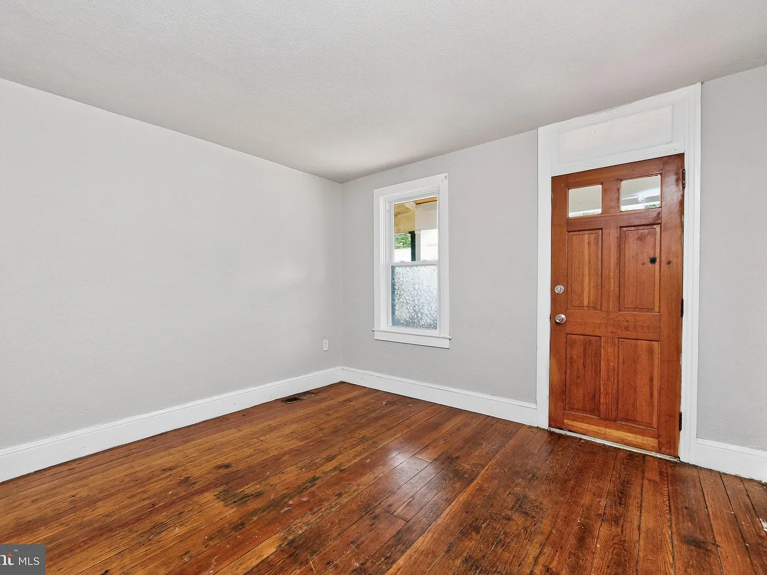 2 bed, 1.0 bath, 864 sqft, $1,450 — Photo 4