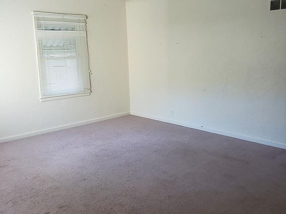 2nd image of 1030 Yale Ave