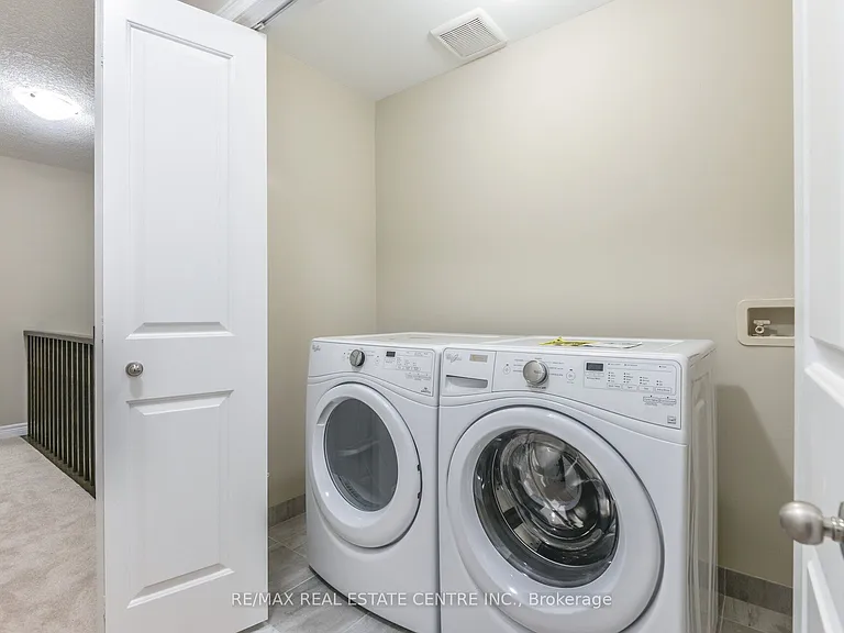 44 Cittadella Blvd — Photo 23