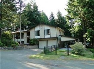 795 NE Pinecrest Dr, Bremerton, WA 98311