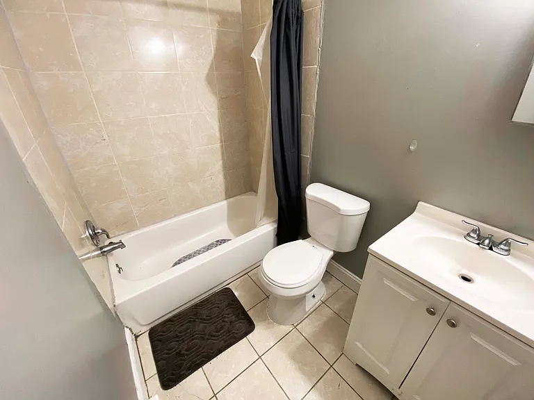 1934 W Ontario St #3 — Photo 18