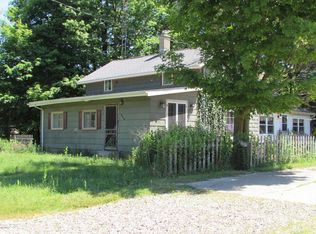 999 Sisco Rd, Union City, MI 49094