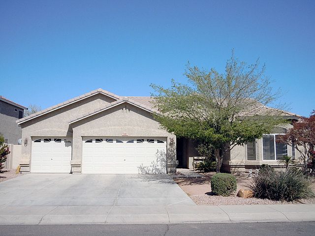 1st image of 100 E Betsy Ln