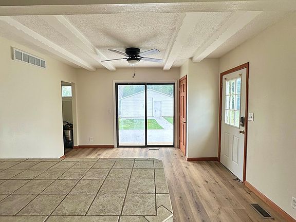 5th image of 236 Avenue C