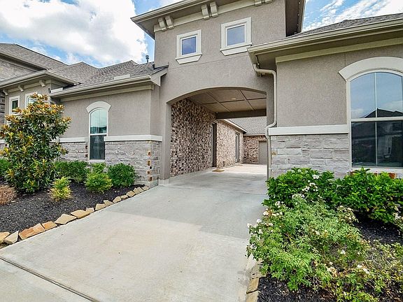 3rd image of 17919 San Gabriel Glen Dr
