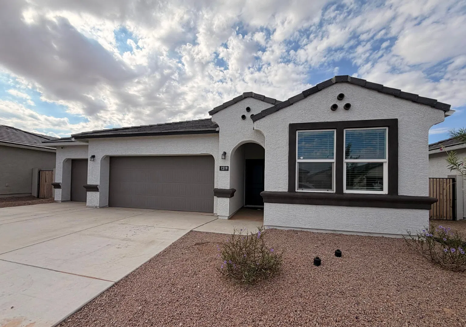 Spacious 4-Bedroom Home with 3-Car Garage + Move-In Special! — Photo 2