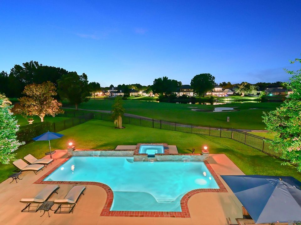 1st image of 19528 Southern Hills Ave