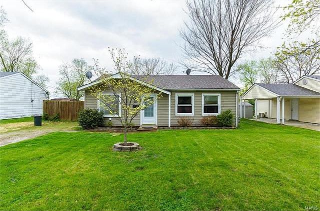 1st image of 12145 Parkwood Pl