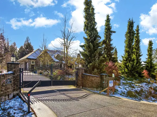 26540 124th Ave, Maple Ridge, BC V2W 1C4