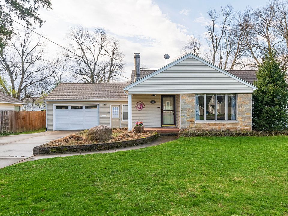 1st image of 3311 Iroquois Trl