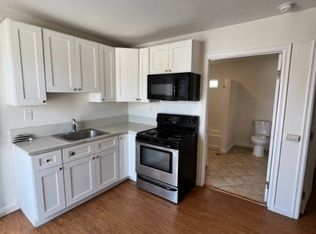 451 W 9th St, San Bernardino, CA 92401