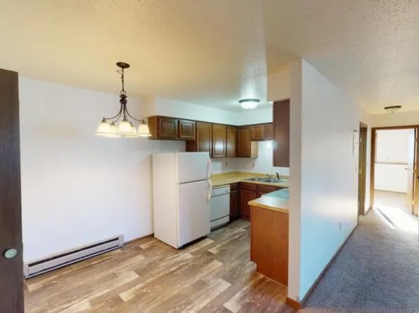 215 Hancock Way #3, Garrison, ND 58540