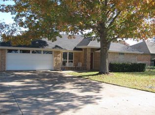 1516 Stiles Ct, Midlothian, TX 76065