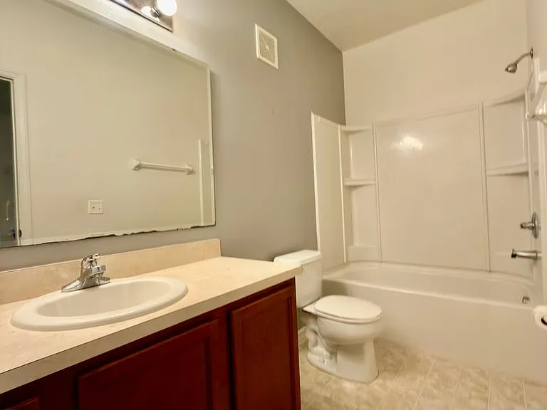 2305 Betsy Ross Ln — Photo 13