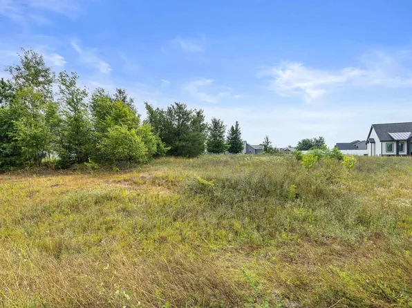 625 WEST COPPERLEAF COURT, Plover, WI 54467