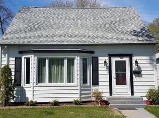 620 5th Ave SE, Jamestown, ND 58401